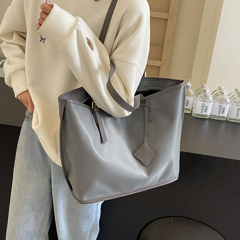 Wholesale of large-capacity outdoor tote bags for 2024 new style, simple and versatile handbags, casual and lightweight yoga and fitness bags Specification drawing