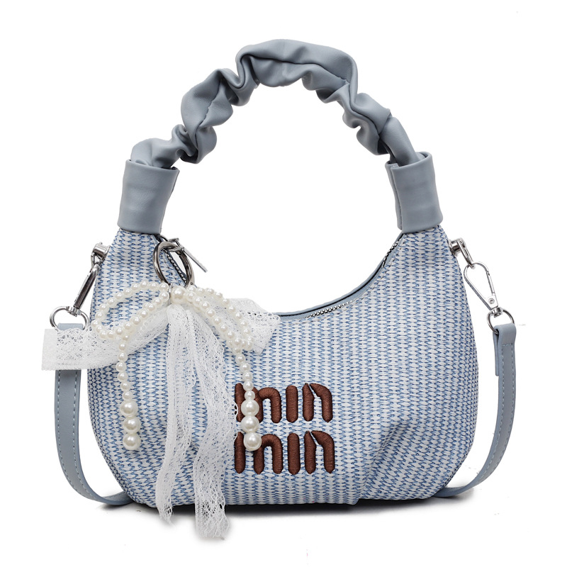 A niche design handbag, a fashionable and trendy small square bag, a new style of high-quality single-shoulder bag with pleated woven crossbody Item Picture