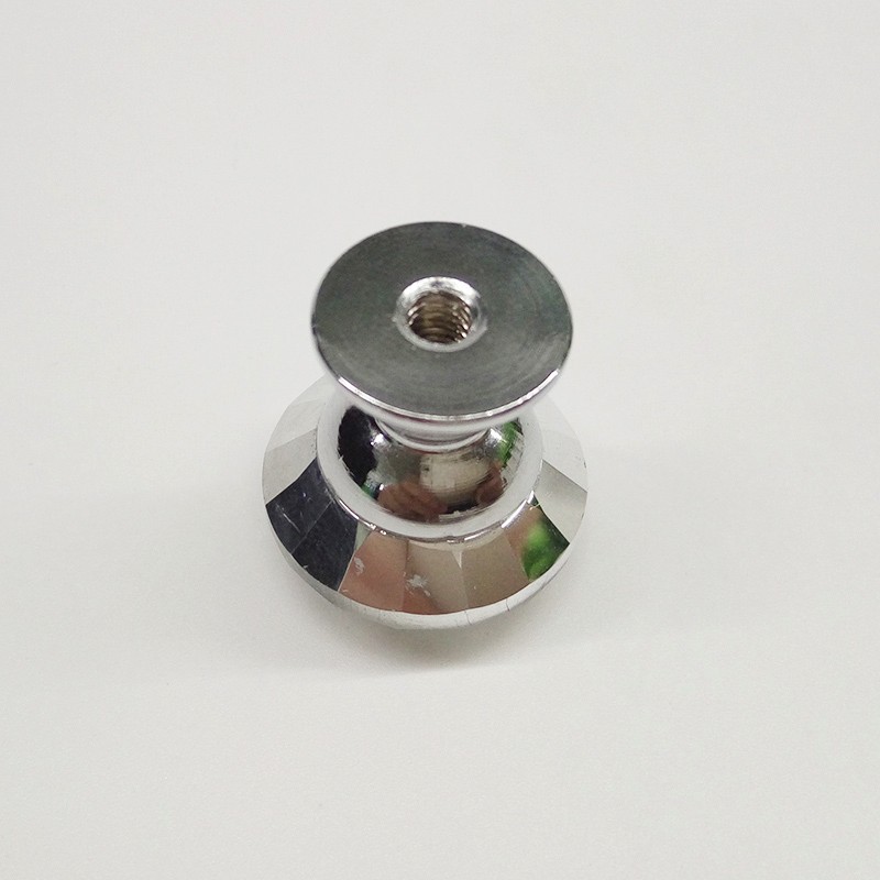The original manufacturer supplies single-hole diamond crystal glass handles for jewelry boxes, drawers, furniture and cabinet handles with a diameter of 20MM Application Scenario