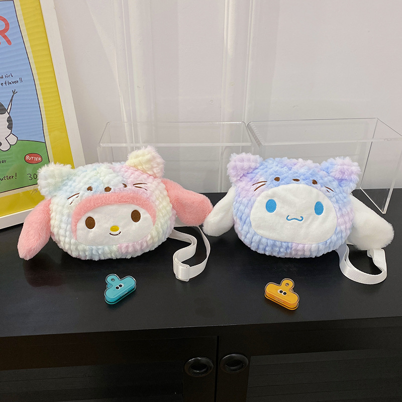 Sanrio Women's 2023 New tie-dyed Kuromi Melody Plush Bag, cute cartoon crossbody bag Application Scenario
