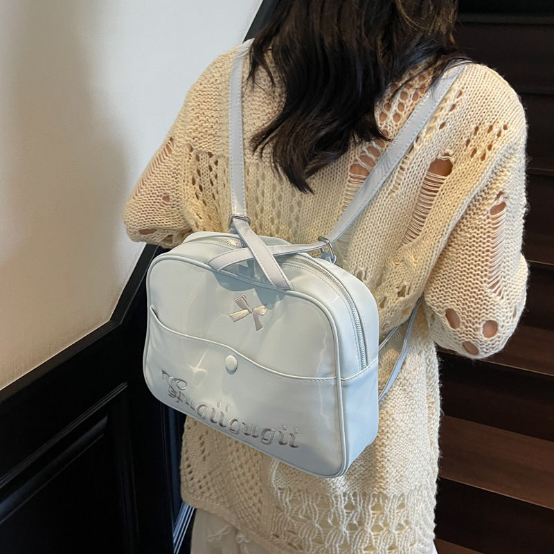Large-capacity tote bag, travel underarm bag, 2025 new Korean style fashionable single-shoulder bag, multi-functional backpack Specification drawing