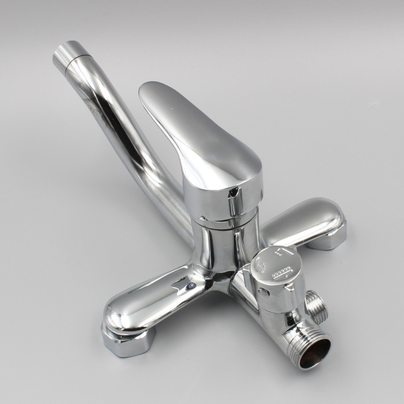 Shower faucet, bathroom concealed, three-step bathtub, Donald Duck faucet, cold and hot water faucet mixed Application Scenario