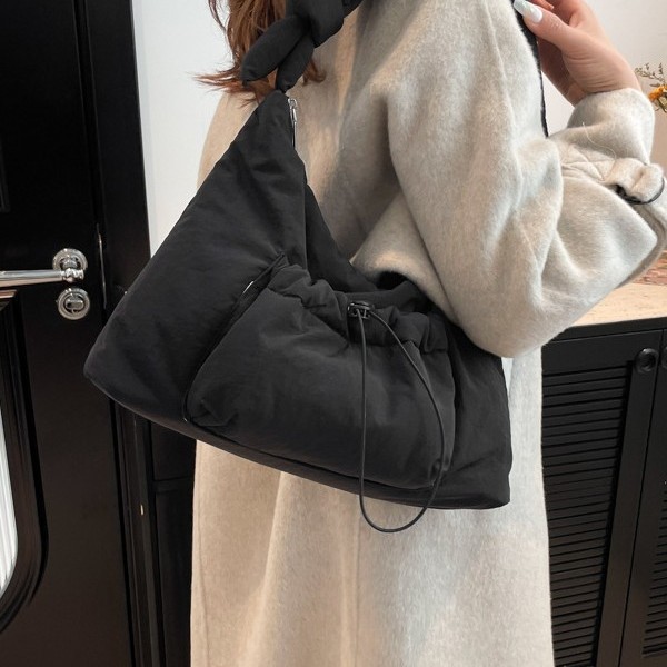 Large-capacity bags, commuter backpacks, casual cotton-padded jacket bags, single-shoulder bags, 2024 new drawstring autumn and winter crossbody bags for women full figure