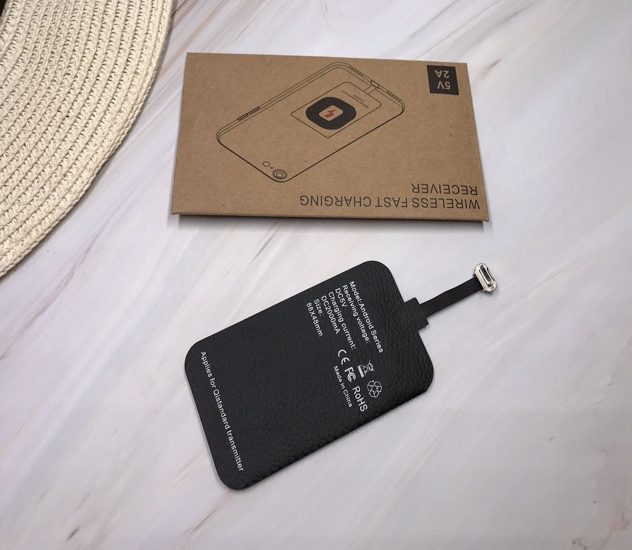 Factory wholesale wireless charging receiver Type-C, compatible with Android on both sides, Apple and Samsung mobile phones, surface mount Application Scenario