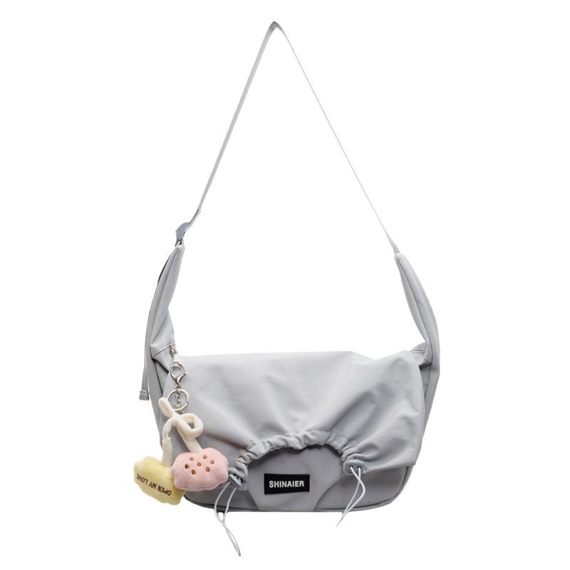 The 2024 autumn/winter collection features a simple design crossbody bag for women, a light and sporty commuting single-shoulder bag, and a casual high-look dumpling bag Item Picture