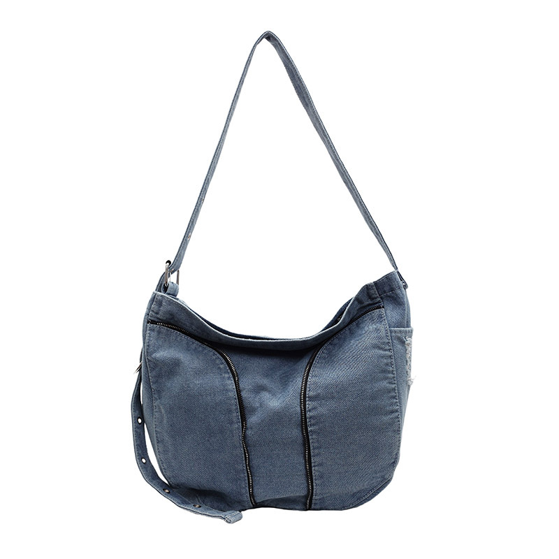 A fashionable new large-capacity single-shoulder, niche design denim casual boyfriend style student class bag crossbody bag Item Picture
