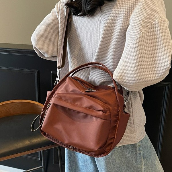 New simple, lightweight and casual bag, fashionable and versatile Oxford fabric women's crossbody bag, single-shoulder hand-carry commuting bag details Picture