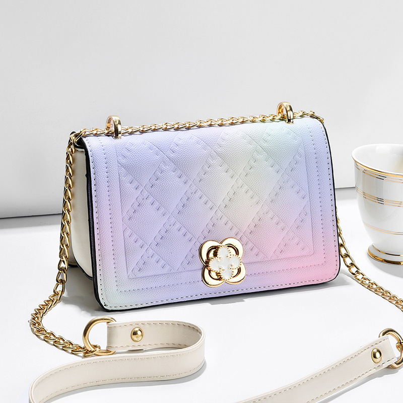 Rainbow-colored small bag for women, 2022 new trendy and versatile crossbody bag, high-end quality bestseller diamond-shaped small square bag consignment full figure