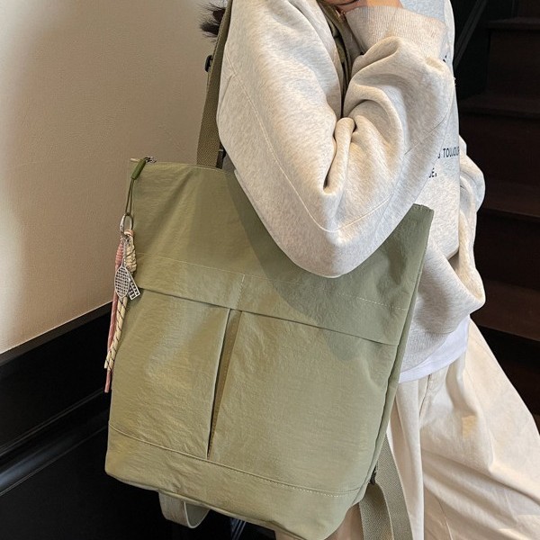 Casual large-capacity tote bag for women, 2024 winter, simple nylon fabric single-shoulder bag, versatile crossbody bag for school and commuting Specification drawing