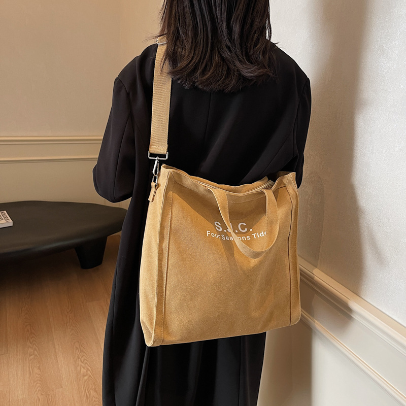 Casual Harajuku canvas bag for women, new autumn/Winter 2024, versatile college student handbag, commuting single-shoulder crossbody bag details Picture