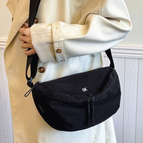 Fashion Women's Bag 2024 Autumn New Nylon fabric dumpling bag single-shoulder bag, cross-border trend casual crossbody bag for women full figure