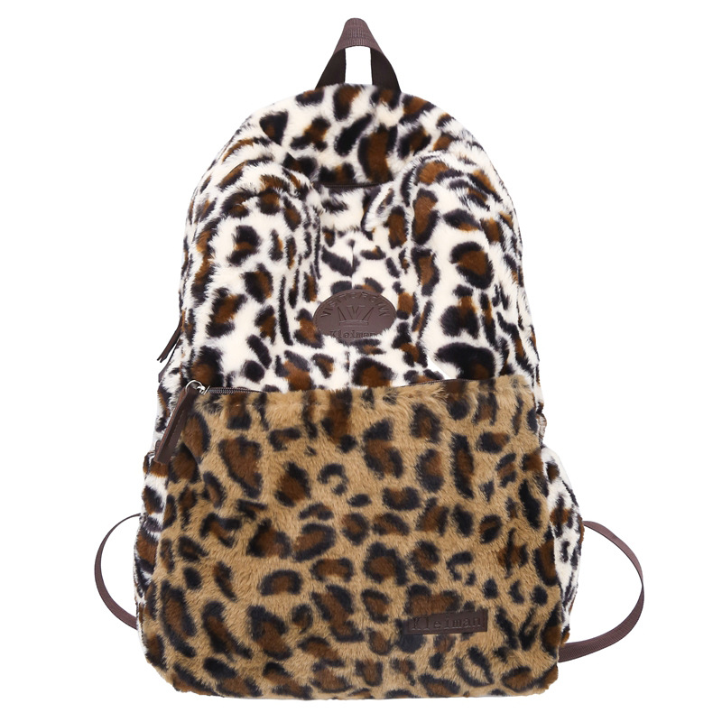 Hot Girl plush backpack for women 2024 New large-capacity autumn and winter cute leopard print patchwork backpack for college students Item Picture