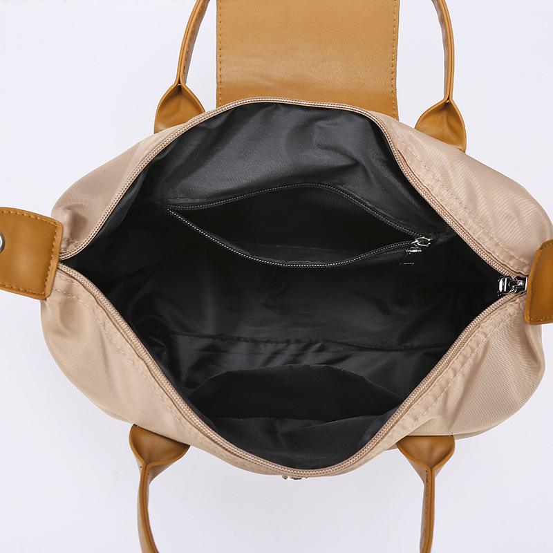 Short-distance business trip large-capacity travel bag, waterproof lightweight storage bag, travel travel bag, fitness bag, storage maternity bag Application Scenario