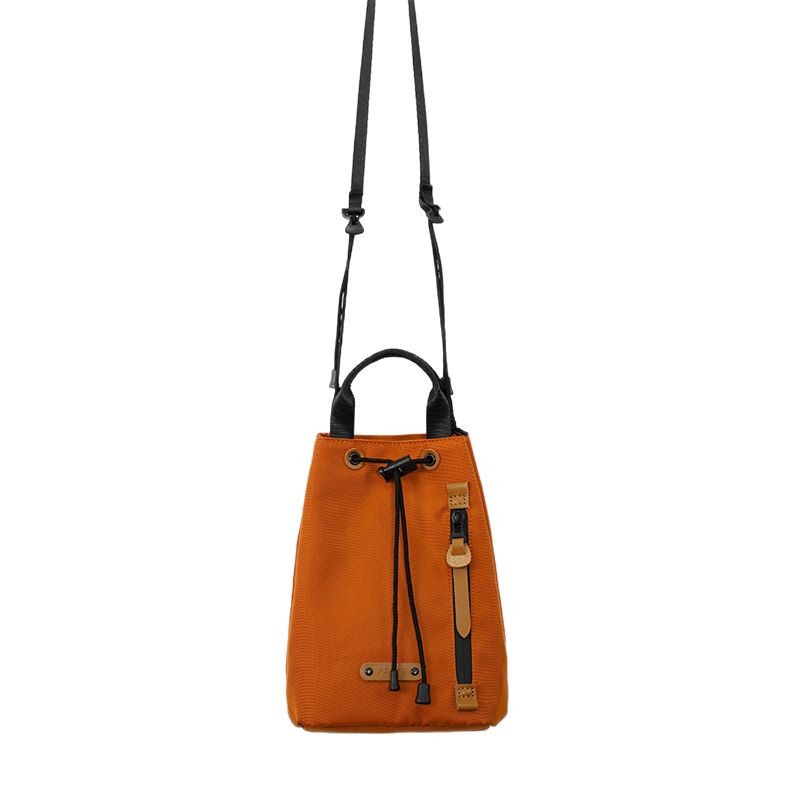 This is a new Spring/Summer 2025 stylish, high-end, and niche multi-color bucket bag for both men and women. It is a versatile and fashionable backpack Item Picture