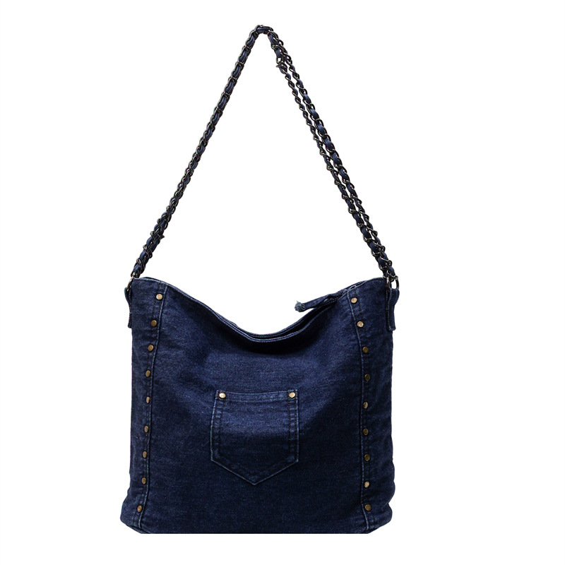 Retro rivet single-shoulder underarm bag, European and American fashion motorcycle bag, denim simple and casual large-capacity tote bag Item Picture