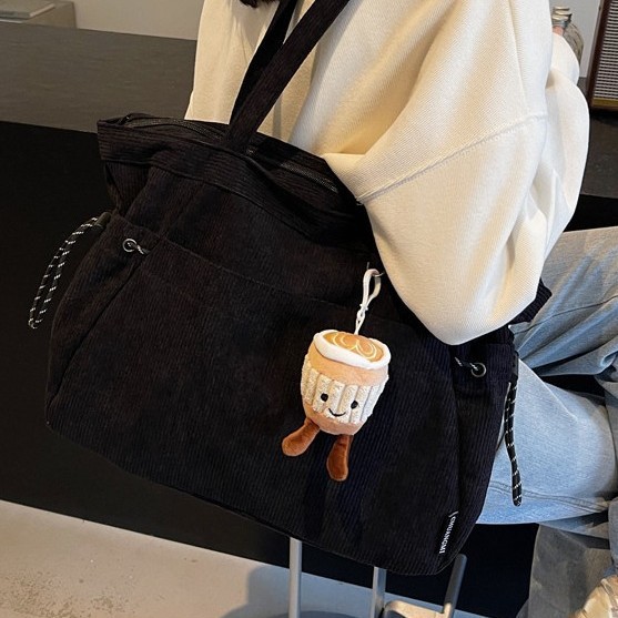 The 2024 new Tote bag is a stylish, simple, casual and versatile velvet autumn and winter fashion tote bag with large capacity Specification drawing