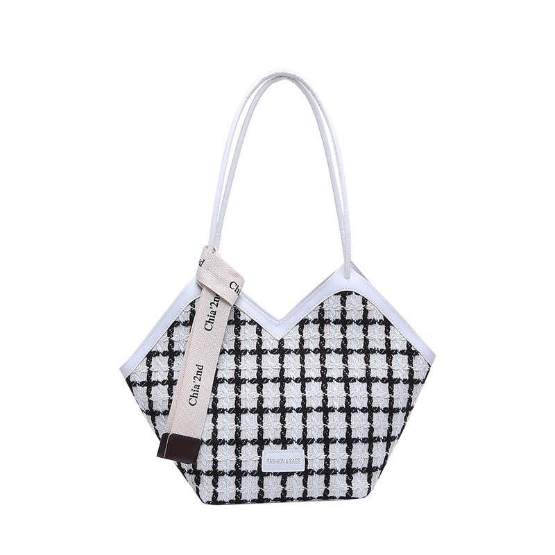 Checkered single-shoulder bag for women, new winter 2024 trendy and fashionable large-capacity commuter tote bag, underarm bag for women Item Picture