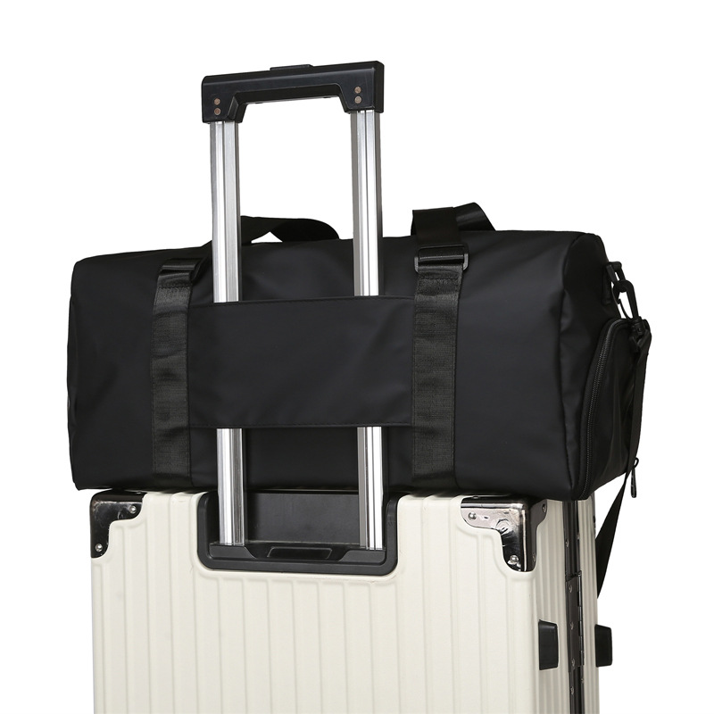 Simple solid-color travel bag, large-capacity stretchable luggage bag, independent shoe compartment, yoga, swimming and fitness bag Item Picture