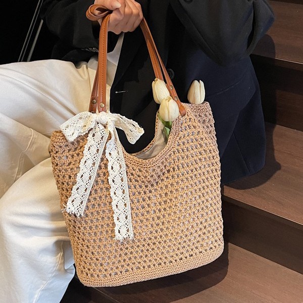 Beach holiday woven Tote bag for women, ins forest-themed artistic and casual, cotton thread hollowed-out net pattern woven single-shoulder bag Application Scenario