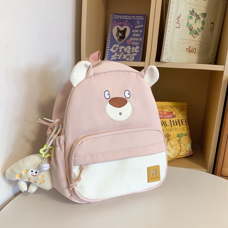 Cute backpack, cartoon college student backpack, Japanese-style funny mini schoolbag, new outdoor backpack for high school and junior high school Application Scenario