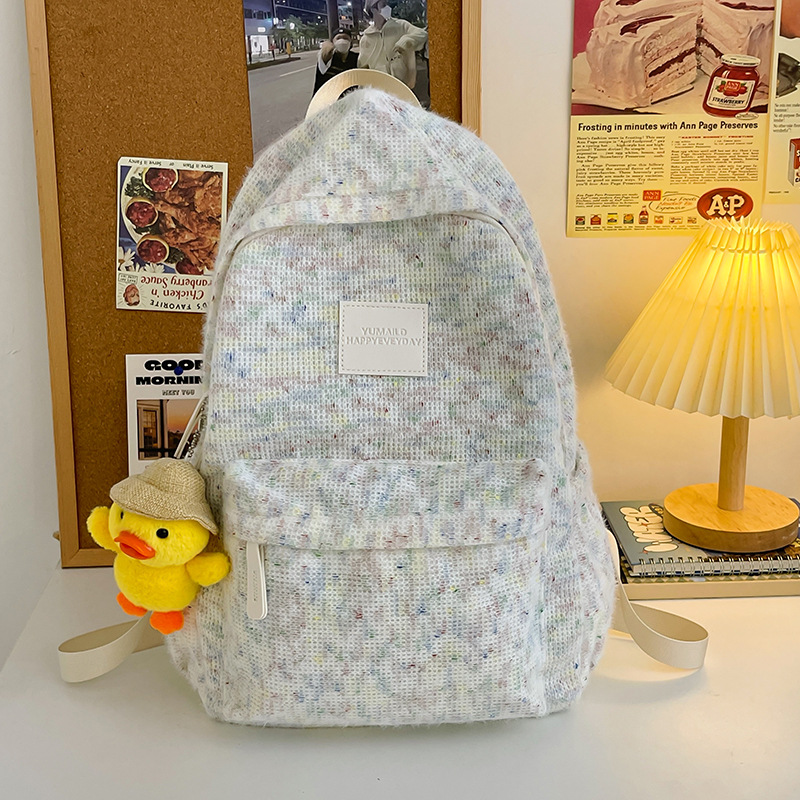 A lightweight forest-themed backpack for girls with high appearance standards, a cute outdoor travel bag for girls going out for shopping Application Scenario