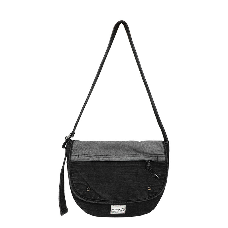 New versatile and cute single-shoulder bag, denim large-capacity single-shoulder crescent-shaped bag, casual and trendy crossbody bag with a sense of design Item Picture