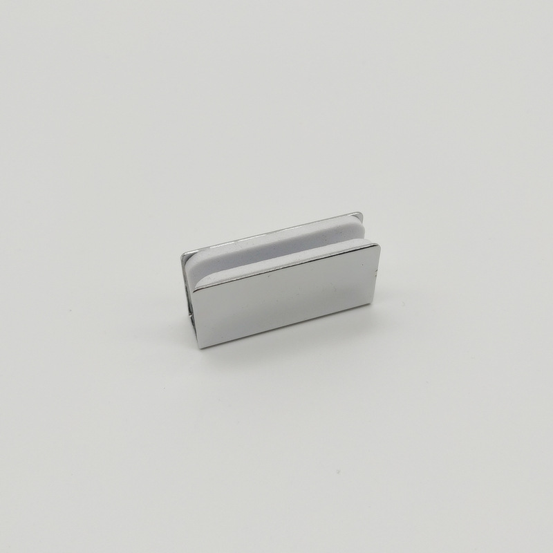 The acrylic display cabinet door clamp and window door clamp can hold 6mm U-shaped glass door clamps for window displays full figure