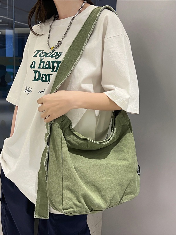 Japanese-style casual canvas bag for women, washed and aged, with unique frilled edges, crossbody bag, large-capacity artistic single-shoulder bag, tote bag details Picture