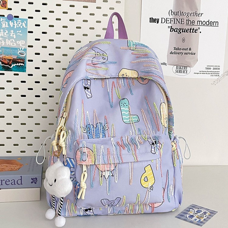 Ins-style large-capacity schoolbag for junior high school, senior high school and college students, high appearance level, simple and cute campus backpack Application Scenario