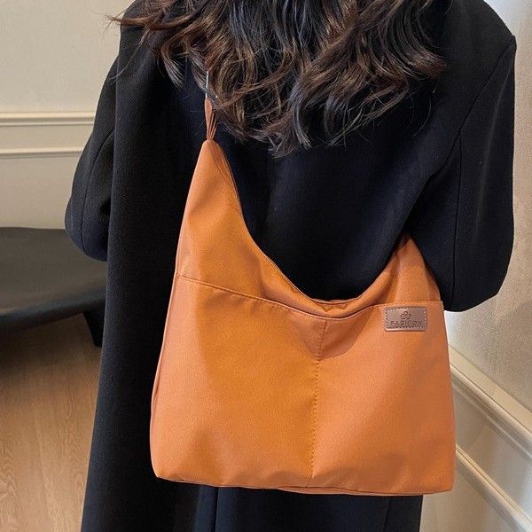 Lightweight fabric bag, large-capacity single-shoulder crossbody bag, student class bag, high-end quality bag for autumn and winter Specification drawing