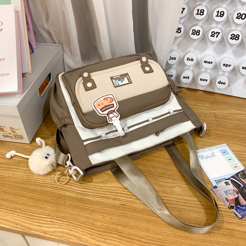 New campus trend single-shoulder bag, color-blocking tutorial bag, fresh and easy to relieve burden, casual crossbody bag for junior and senior high school students Specification drawing