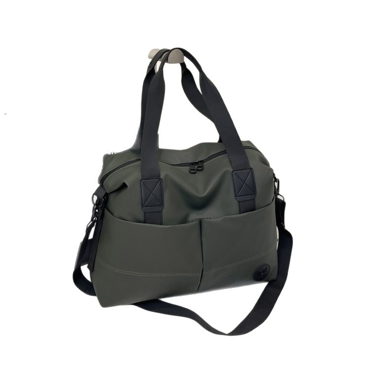 Outdoor leisure short-distance travel bag, large-capacity lightweight crossbody carry-on bag, commuting sports hand-held fitness bag Item Picture