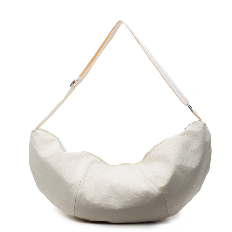 Lazy style crescent moon crossbody bag for women, 2024 new fashion single-shoulder bag, large capacity for commuting and school, underarm dumpling bag Item Picture