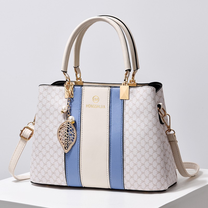 The 2022 new stylish and elegant bag for middle-aged women, a large-capacity crossbody handbag for mothers full figure