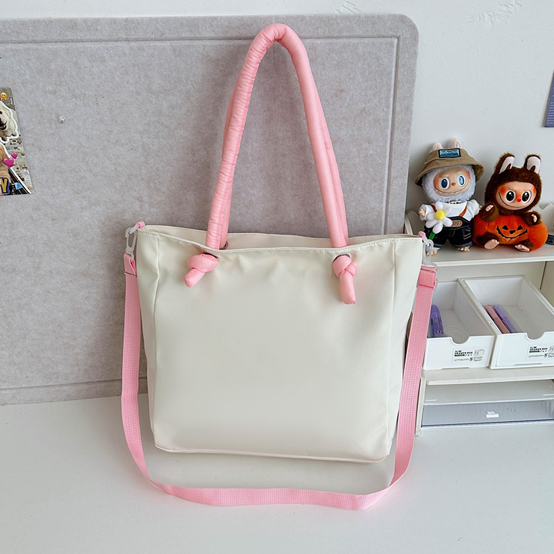 Japanese-style cute and fresh handbag, cartoon star student versatile single-shoulder bag, women's lightweight and large-capacity crossbody bag Specification drawing