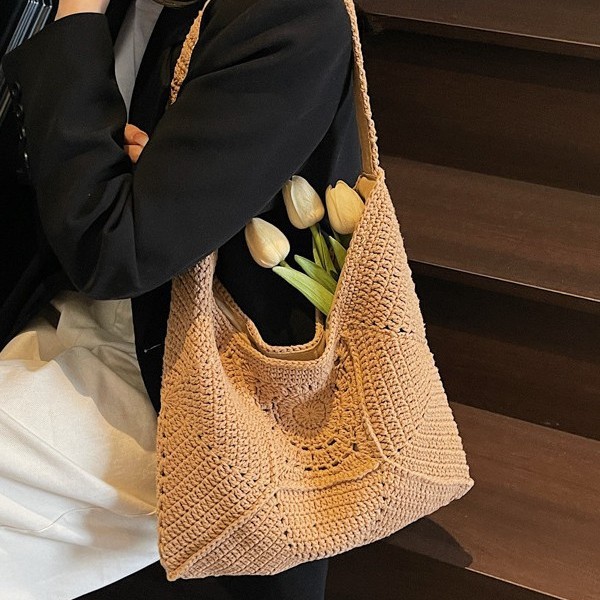 New woven bag for women 2025 Summer, single-shoulder beach bag, versatile beach bag, forest-style cotton rope woven bag for women full figure