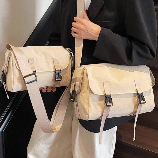 Japanese and Korean functional single-shoulder bags, men's and women's personalized workwear crossbody bags, casual and trendy street dark camera messenger bags Specification drawing