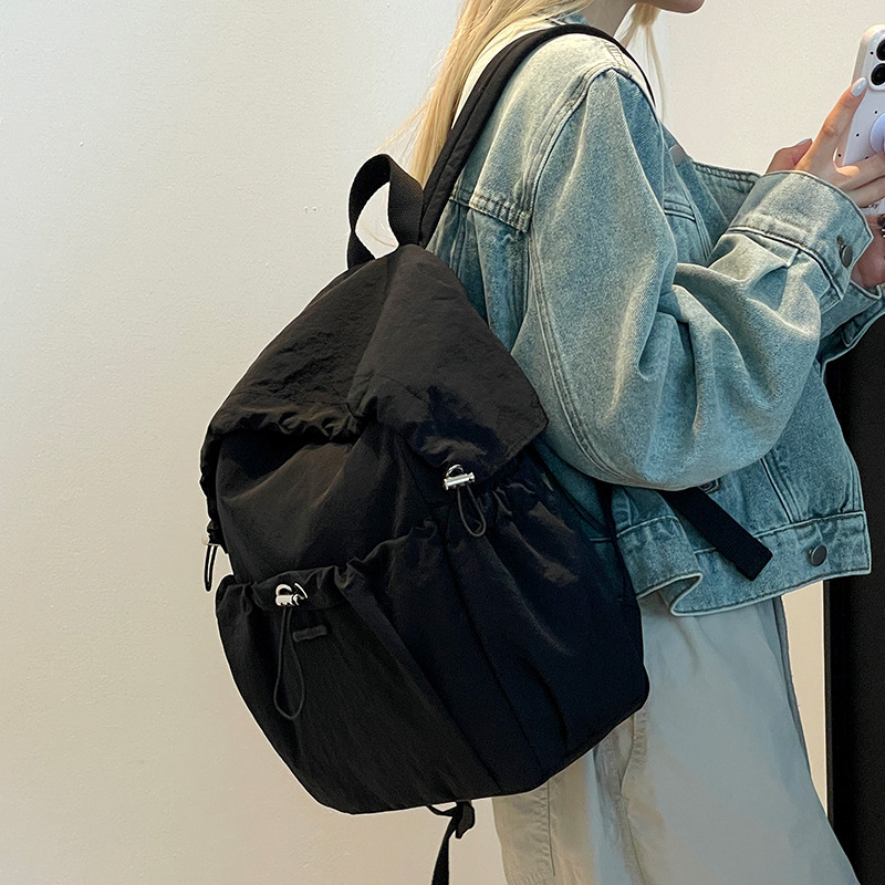 Colorful Fox Japanese and Korean new women's solid color pleated nylon fabric backpack, lightweight commuting large capacity backpack Specification drawing