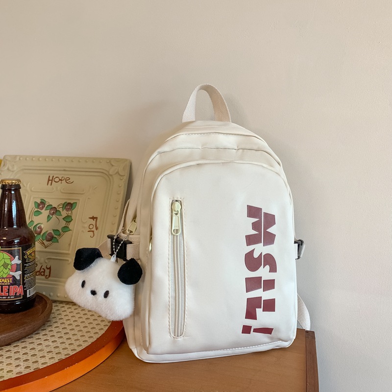 Mini backpack for women, Japanese-style Instagram fashionable casual small backpack, lightweight small travel and outdoor schoolbag for college students Application Scenario