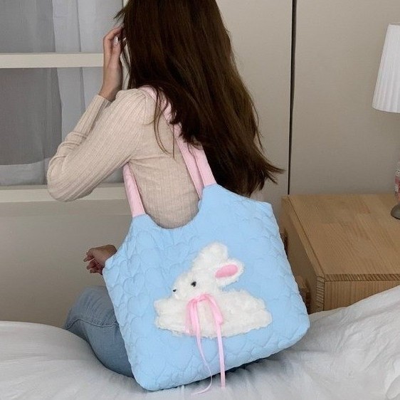 2024 New large-capacity fabric bag, women's plush rabbit embroidery color-blocking heart quilted single-shoulder bag, college student bag Application Scenario