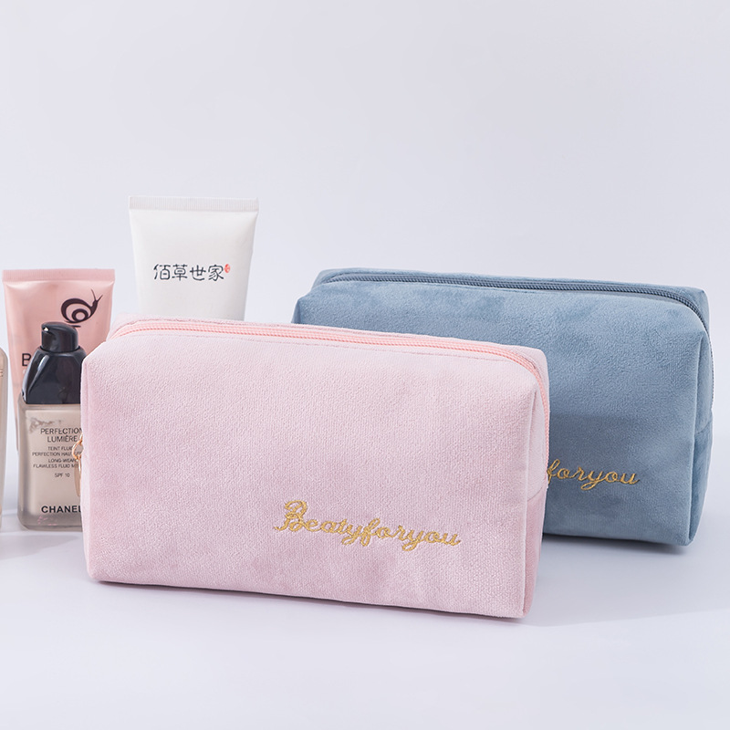 Ins-style flannel makeup bag, large-capacity hand-held bag, portable women's toiletry bag, travel simple waterproof storage bag details Picture