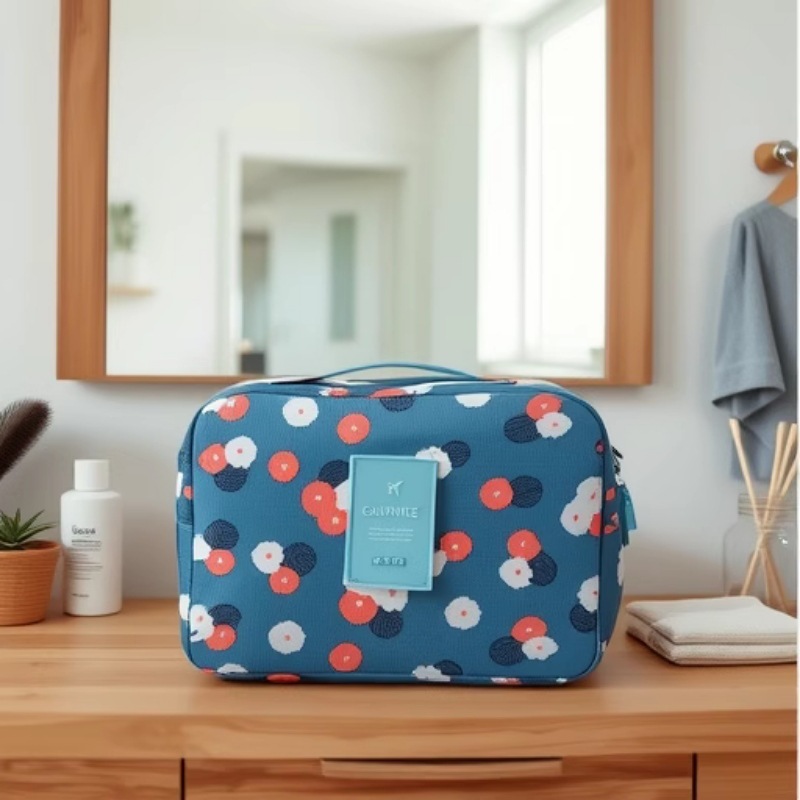 Square-shaped cosmetic bag, large-capacity multi-purpose cosmetics, waterproof storage bag, travel portable hand-held toiletry bag full figure