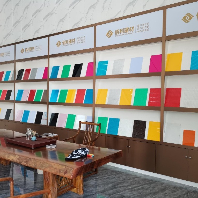 Customized transparent 3mm-5mm colored pc polycarbonate sheet for outdoor canopies, lighting panels, sunrooms, and insulation PC polycarbonate sheets Application Scenario