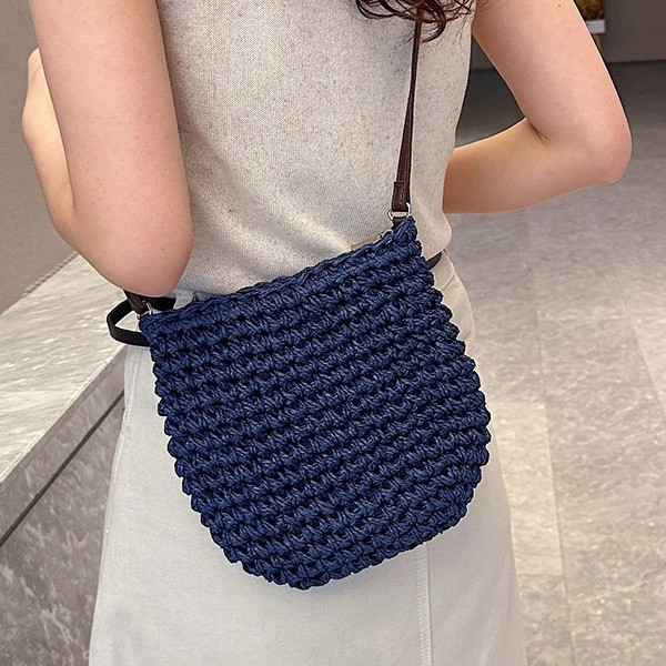 Vacation mini straw woven bag 2025 Summer new style fashionable beach bag, lightweight mobile phone bag, single-shoulder crossbody women's bag details Picture