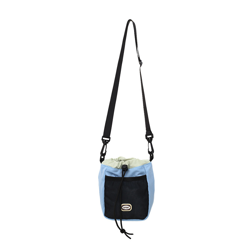 Fashionable and lightweight storage bag, multi-functional single-shoulder backpack, camera bag, drawn-out storage bag, hand-held contrasting color men's and women's crossbody bag Item Picture