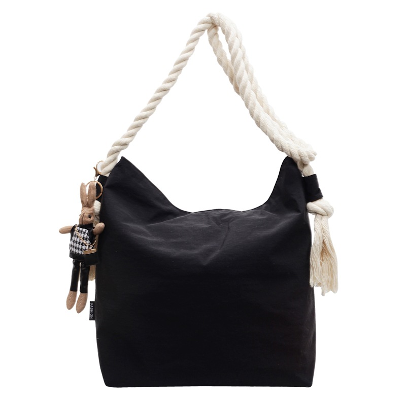 The high-end crossbody bag for women in autumn and winter, the 2024 new large-capacity tote bag, is a versatile commuting and student class bag Item Picture