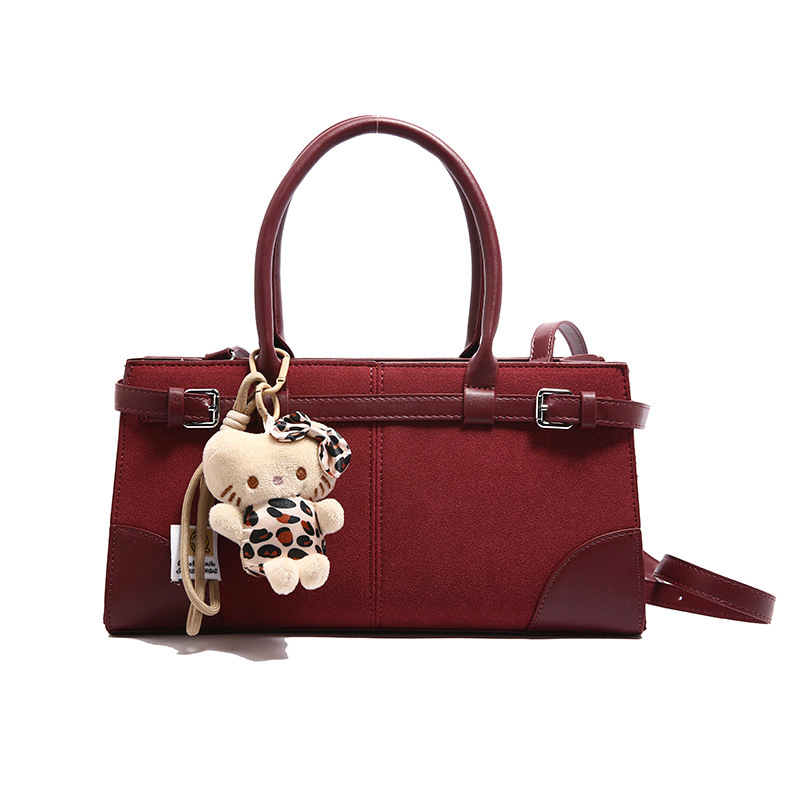 A new niche handbag with a retro design for autumn and winter, a versatile and fashionable 2024 high-end quality single-shoulder bag Item Picture