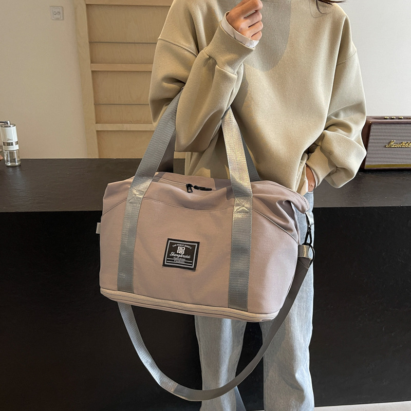 Cross-border expandable portable fitness bag, large-capacity set with a handle, portable luggage bag for business trips, and storage bag for childbirth Specification drawing
