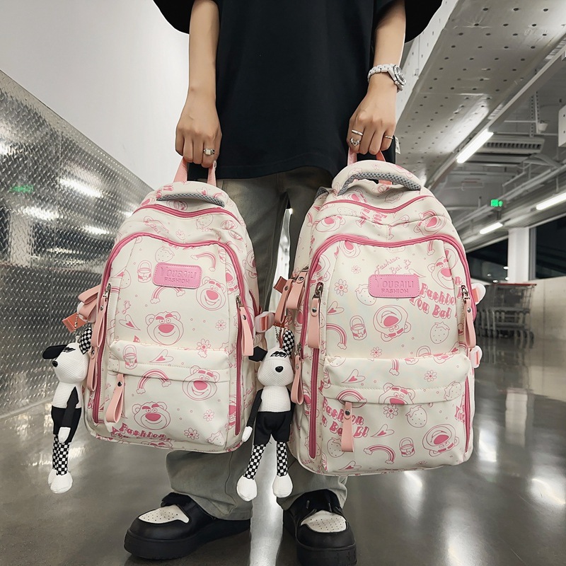 Japanese Harajuku schoolbags, large-capacity travel cartoon backpacks for male junior high school students, and the backpacking trend for female college and high school students Application Scenario