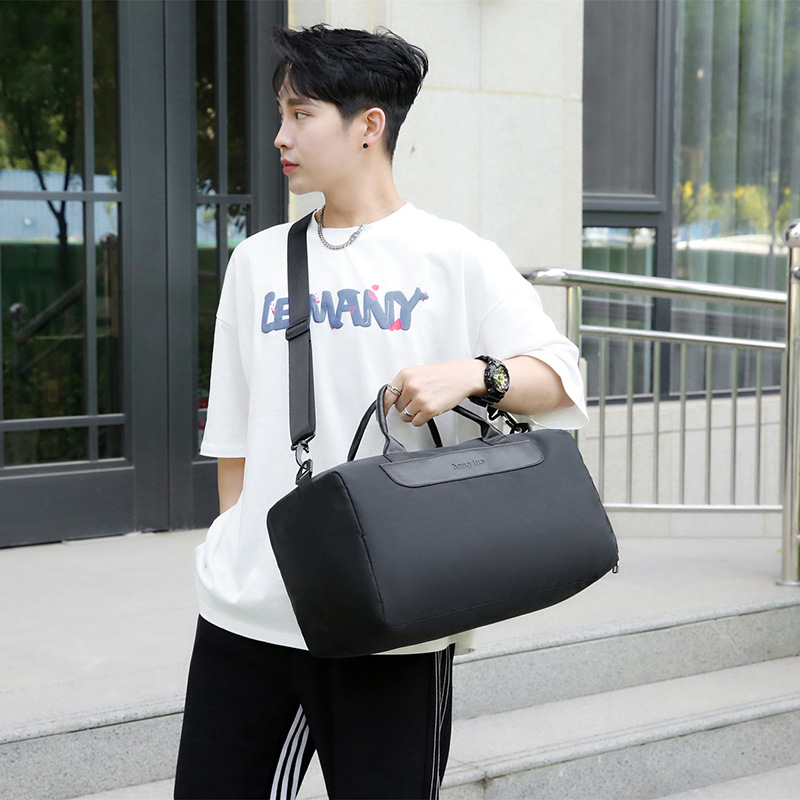 2025 New large-capacity travel bag for women, short-distance, lightweight, dry-wet separated yoga, exercise and fitness bag for men details Picture